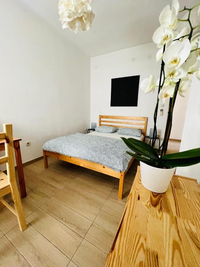 Guesthouse Dvoshko フヴァル エクステリア 写真