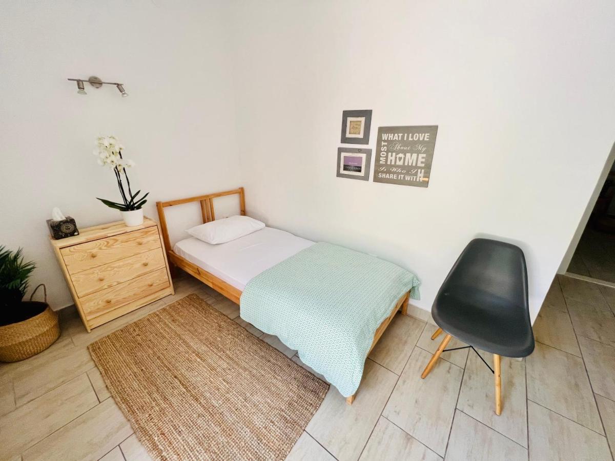 Guesthouse Dvoshko フヴァル エクステリア 写真