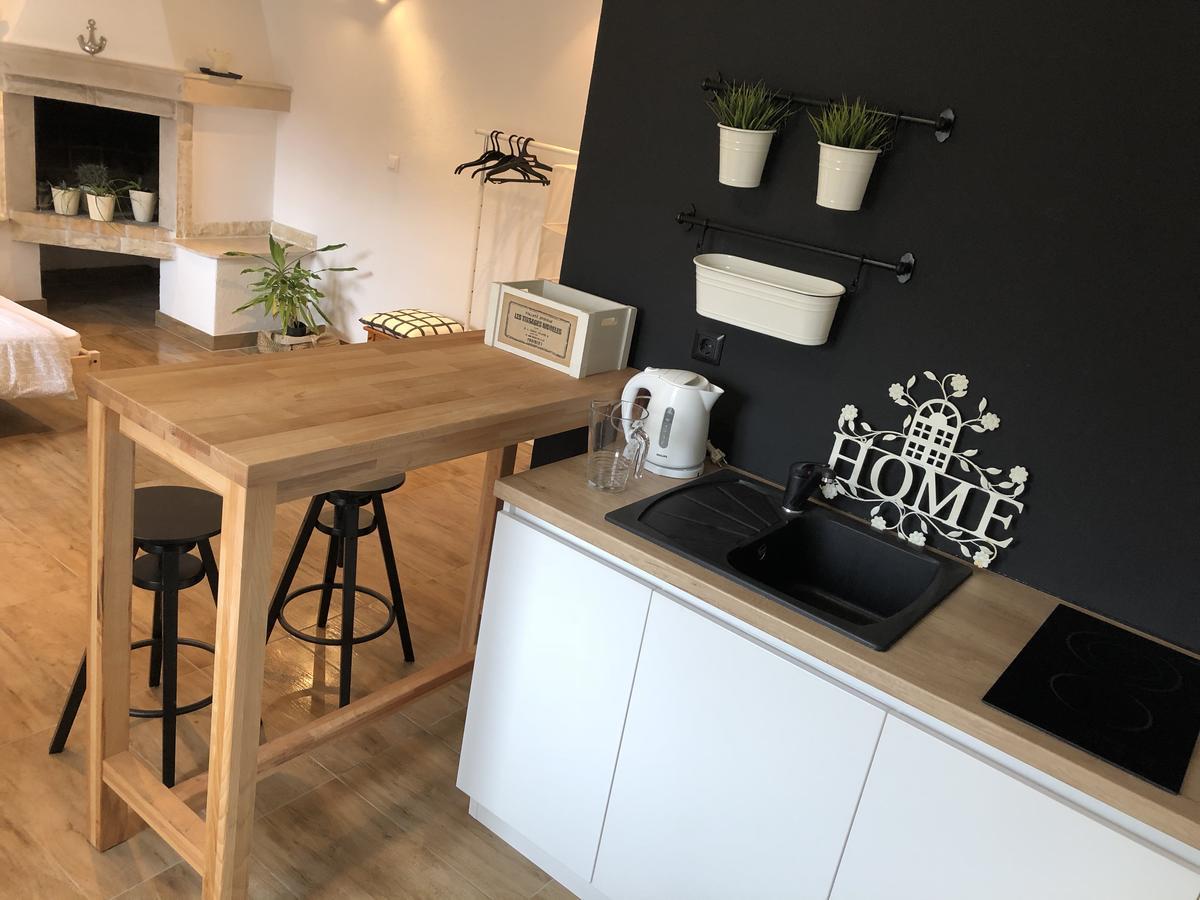 Guesthouse Dvoshko フヴァル エクステリア 写真